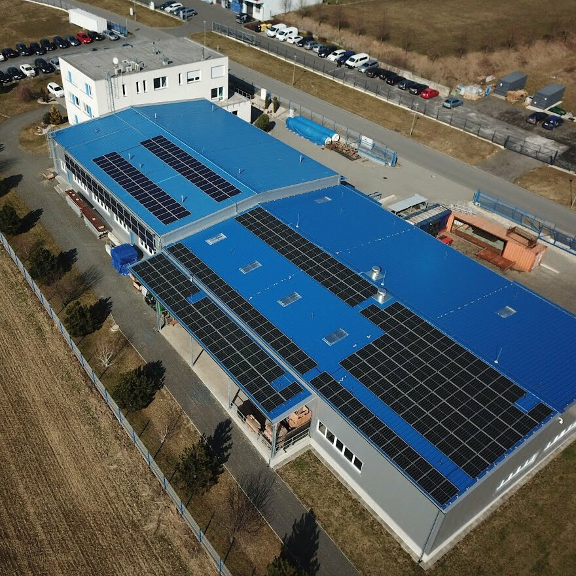 Sistema fotovoltaico Lukov Repubblica Ceca – PV Modulo WST-375MGL