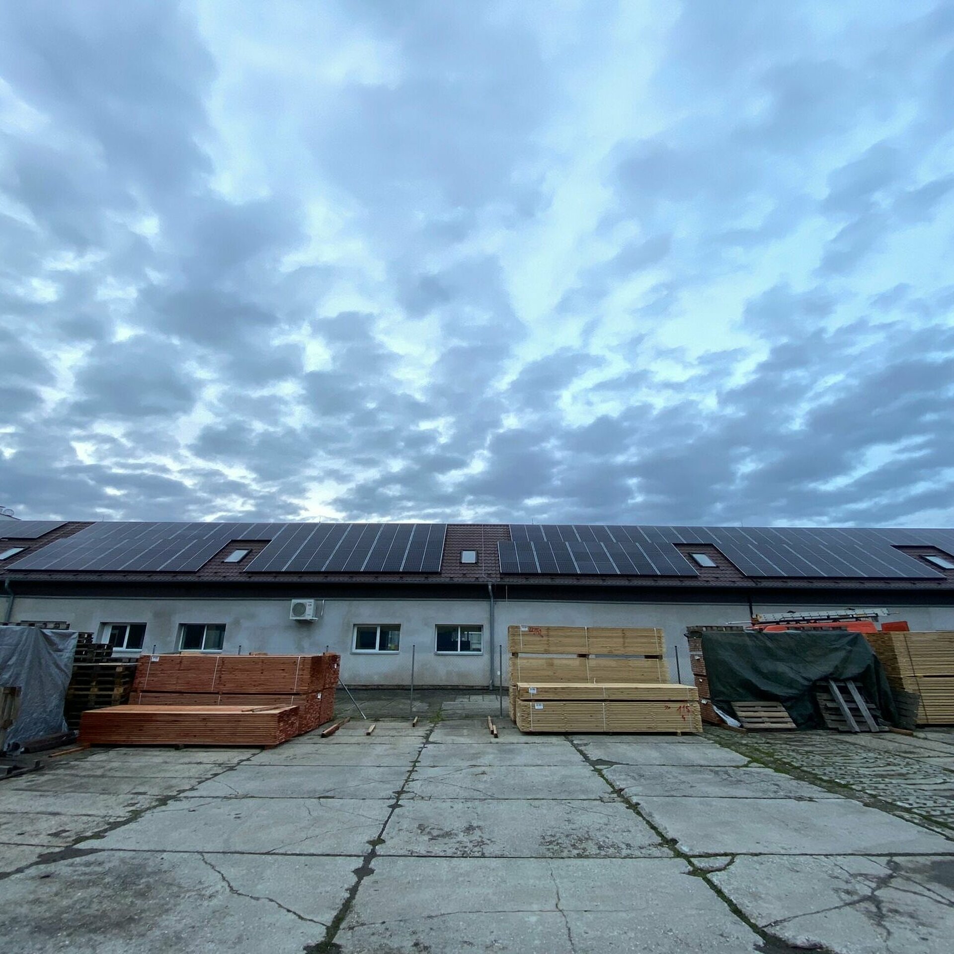 Sistema fotovoltaico Jablonec nad Nisou Repubblica Ceca – PV Modulo WST-410MGX